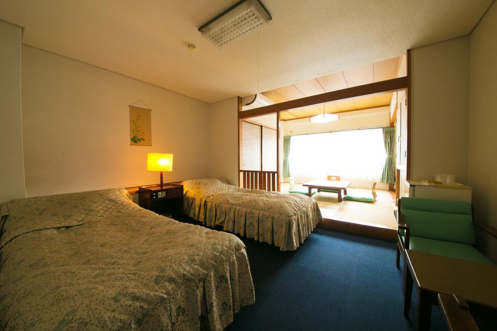 Kinosato Yamanoyu Hotel Kokonoe Buitenkant foto